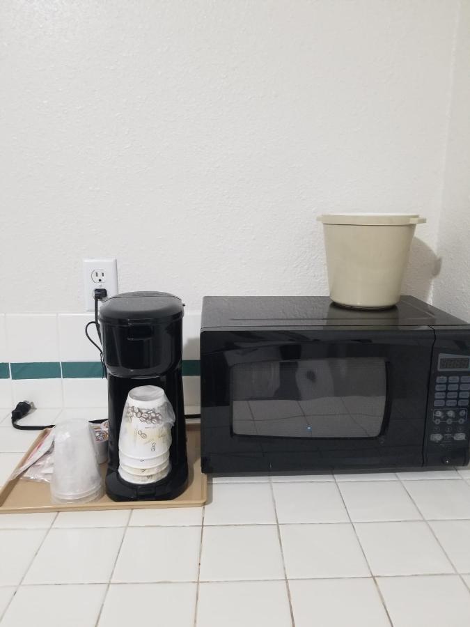 Economy Inn Paso Robles Eksteriør bilde