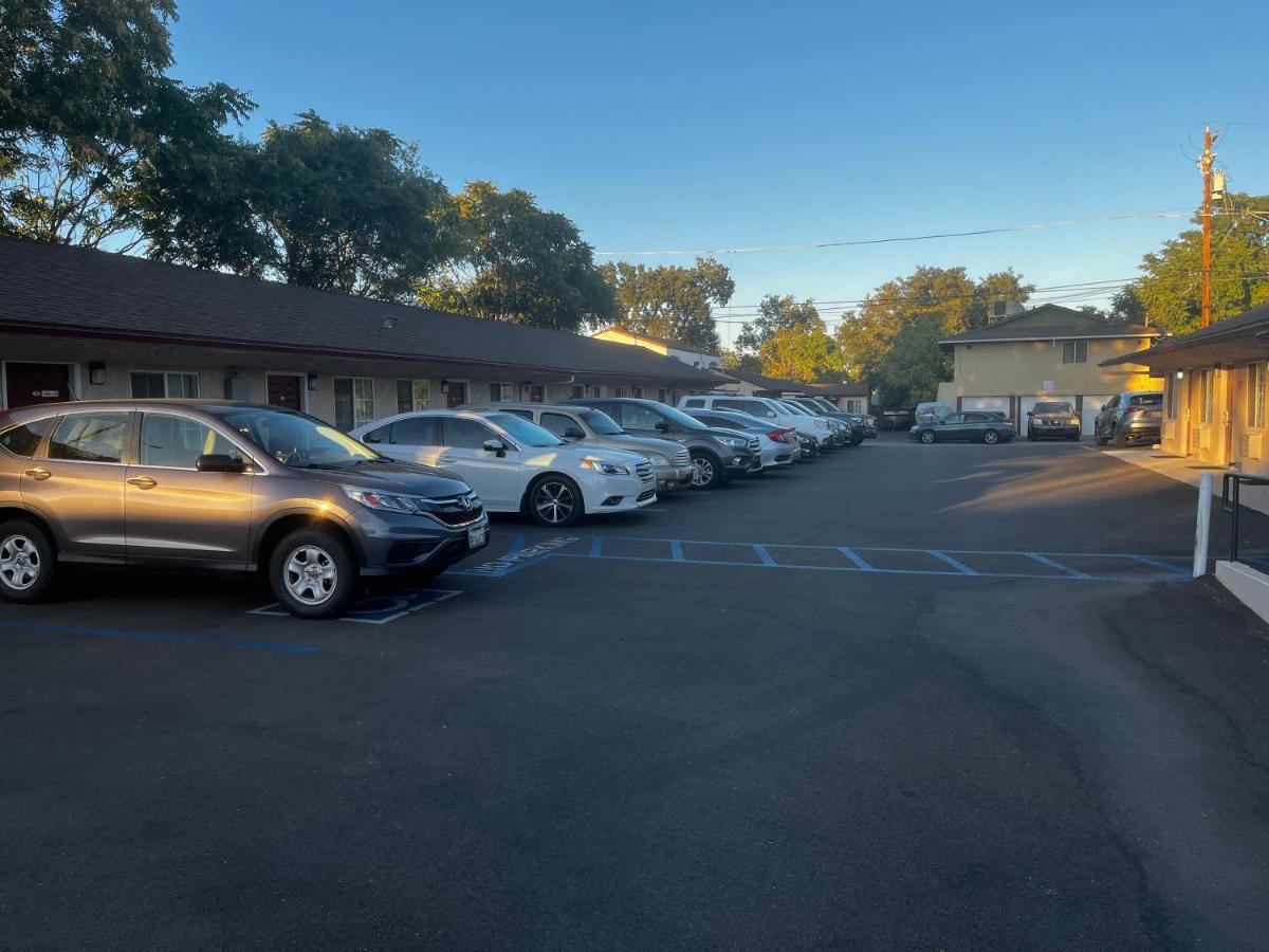 Economy Inn Paso Robles Eksteriør bilde