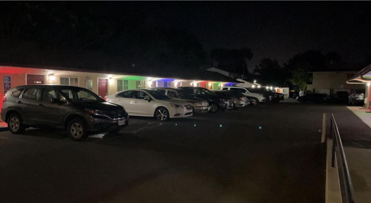 Economy Inn Paso Robles Eksteriør bilde