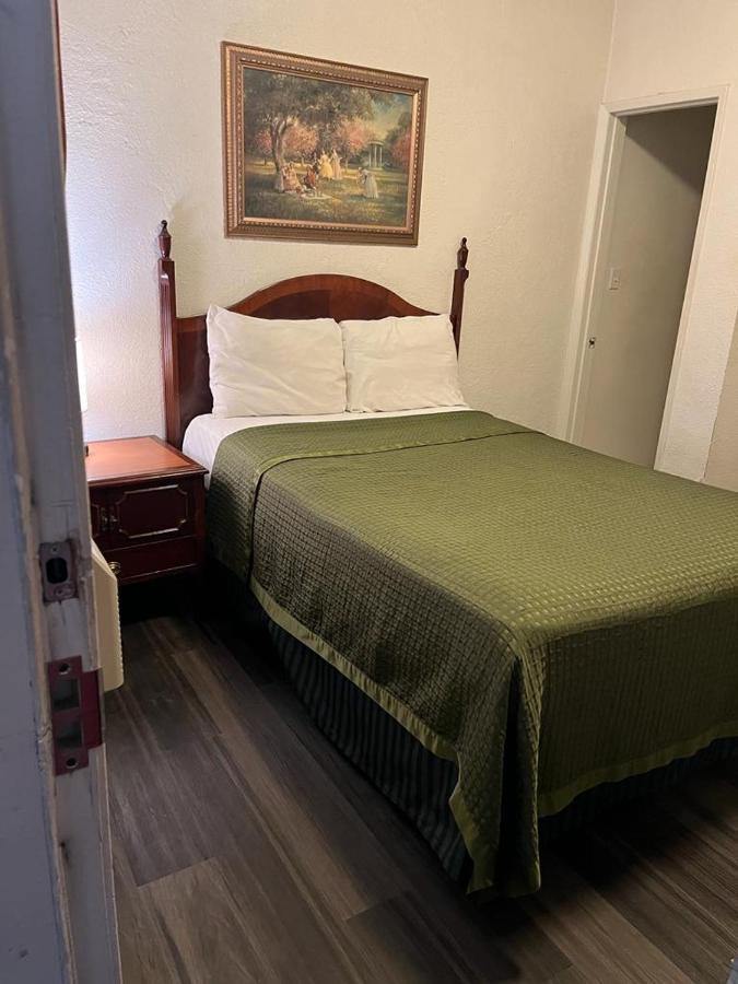 Economy Inn Paso Robles Eksteriør bilde